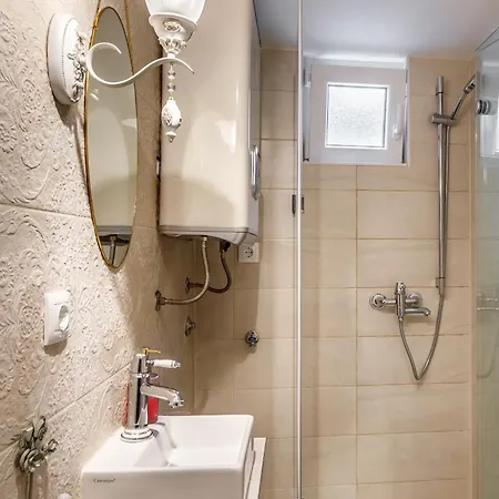 Luxury Laz Lägenhet